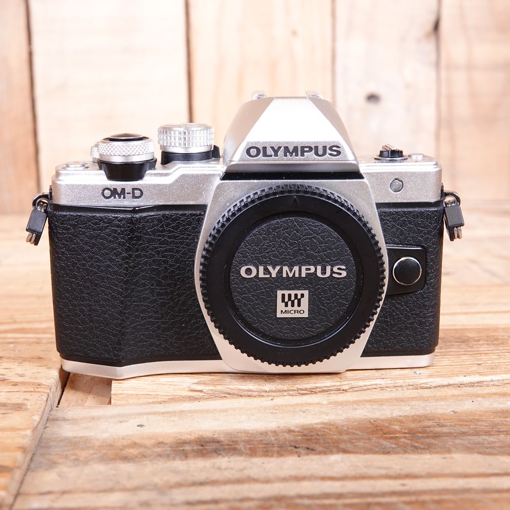 Used Olympus OM-D E-M10 Mark II Silver Digital Camera Body