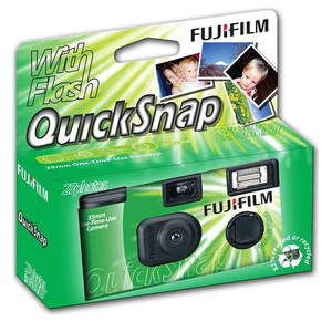 Fujifilm Superia Xtra 400 35mm Disposable Film Camera with 27 Exposures