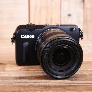 Used Canon EOS M2 Camera with 18-55mm IS STM Lens