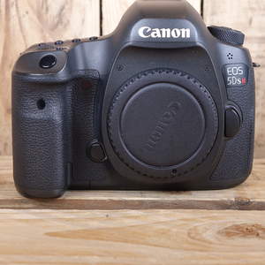 Used Canon EOS 5DSR Digital SLR Camera Body