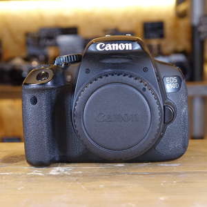Used Canon EOS 650D Digital SLR Camera Body