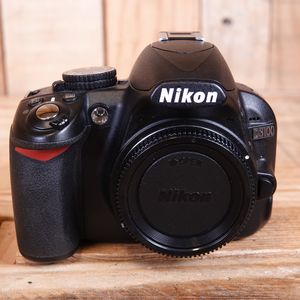 Used Nikon D3100 Digital SLR Camera Body