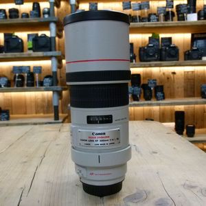 Used Canon EF 300mm F4 L IS USM Lens