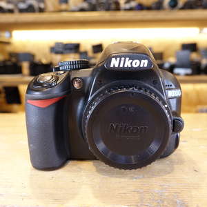 Used Nikon D3100 Digital SLR camera body