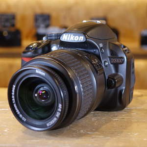 Used Nikon D3100 Digital SLR with AF-S 18-55mm G II Lens