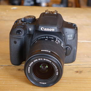 Used Canon EOS 750D DSLR Camera With EF-S 18-55mm IS STM Lens
