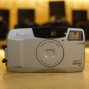 Used Canon Sureshot 60 Zoom 35mm Film Compact Camera
