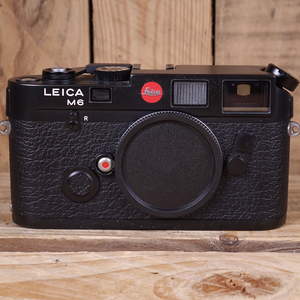 Used Leica M6 .72 Black Rangefinder Camera Body