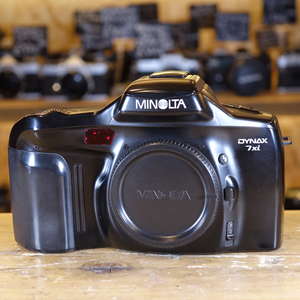 Used Minolta Dynax 7XI 35mm SLR Camera Body