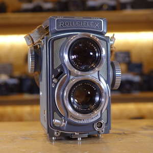 EBAY Rolleiflex Baby 4x4 GreyTwin Lens Reflex Medium Format Camera (takes 127 film)