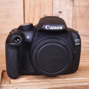 Used Canon EOS 1200D DSLR Camera Body