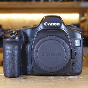 EBAY Canon EOS 5D Digital SLR Camera Body