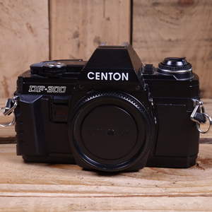 Used Centon DF-300 35mm Film Camera Body (takes Minolta MD)