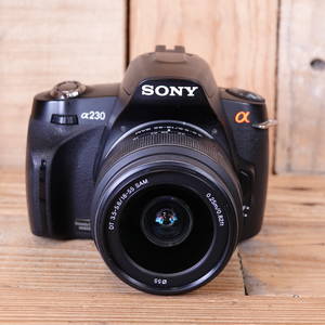 Used Sony A230 Digital SLR Camera with 18-55mm Lens