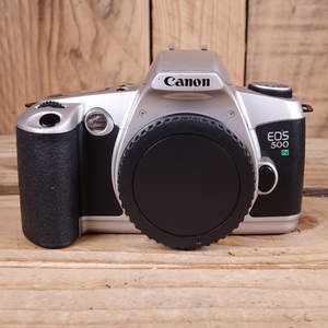 Used Canon EOS 500N 35mm Film Camera Body