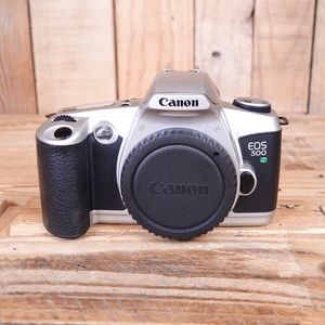 Used Canon EOS 500N 35mm Film Camera Body