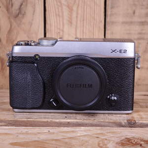 Used Fujifilm X-E2 Silver Camera Body