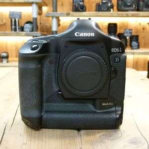 Used Canon EOS 1D Mark II N Digital SLR Camera