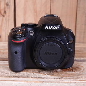 Used Nikon D5200 DSLR Camera Body