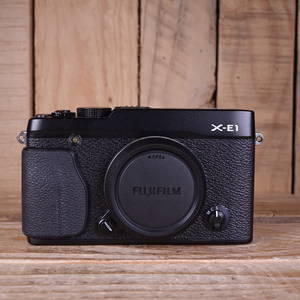 Used Fujifilm X-E1 Black Camera Body