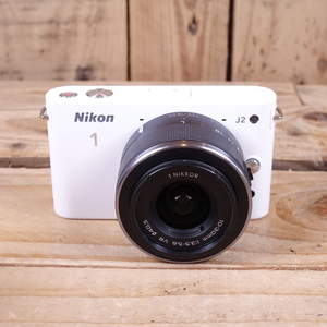 Used Nikon 1 J2 White Digital Camera with 10-30mm F3.5-5.6 VR lens
