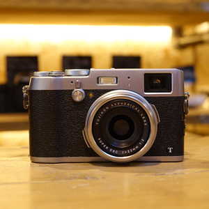 Used Fuji X100T Silver Digital Camera