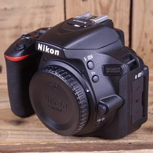 Used Nikon D5600 DSLR Camera Body