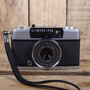 Used Olympus Pen EE-3 35mm Half Frame Compact Camera