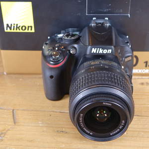 Used Nikon D5100 Digital SLR with 18-55mm VR Lens