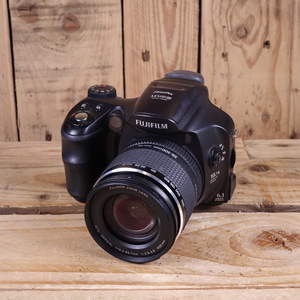 Used Fujifilm Finepix S6500FD Digital Bridge Camera