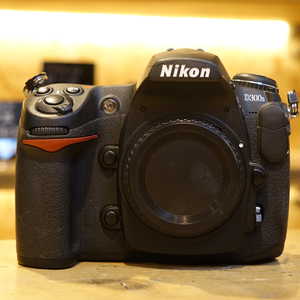 Used Nikon D300s Digital SLR Camera Body