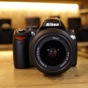 Used Nikon D60 D-SLR Camera with AF-S 18-55mm F3.5-5.6 G VR Lens