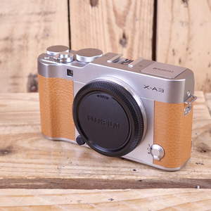 Used Fujifilm X-A3 Camera Body