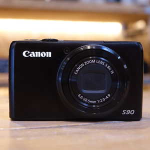 Used Canon Powershot S90 Digital Compact Camera