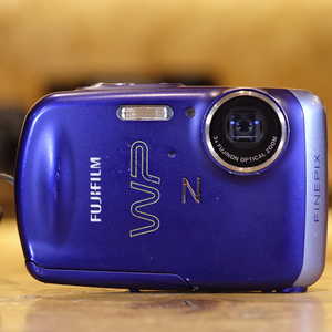 Used Fujifilm FinePix WP Z33 Purple Digital Compact Camera