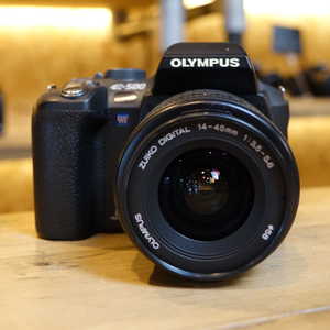 Used Olympus E-500 DSLR with14-45mm Lens
