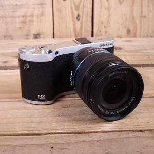 Used Samsung NX300 Silver Camera Body with 18-55mm F3.5-5.6 III Lens