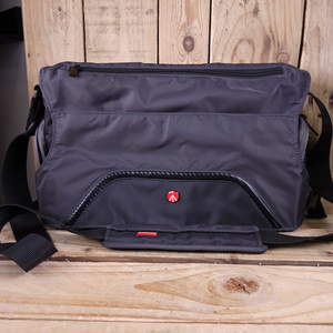 manfrotto pixi messenger bag