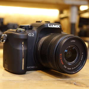Used Panasonic Lumix G2 Camera with 14-42mm Lens