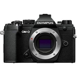Olympus E-M5 Mark III Camera