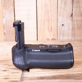 Used Canon BG-E16 Battery Grip for EOS 7D Mark II