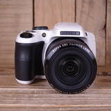 Used Fujifilm Finepix S8200 White Digital Bridge Camera