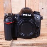 Used Nikon D7000 DSLR Camera Body