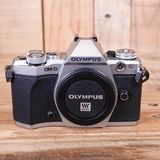 Used Olympus OM-D E-M5 Mark II Silver Digital Camera Body